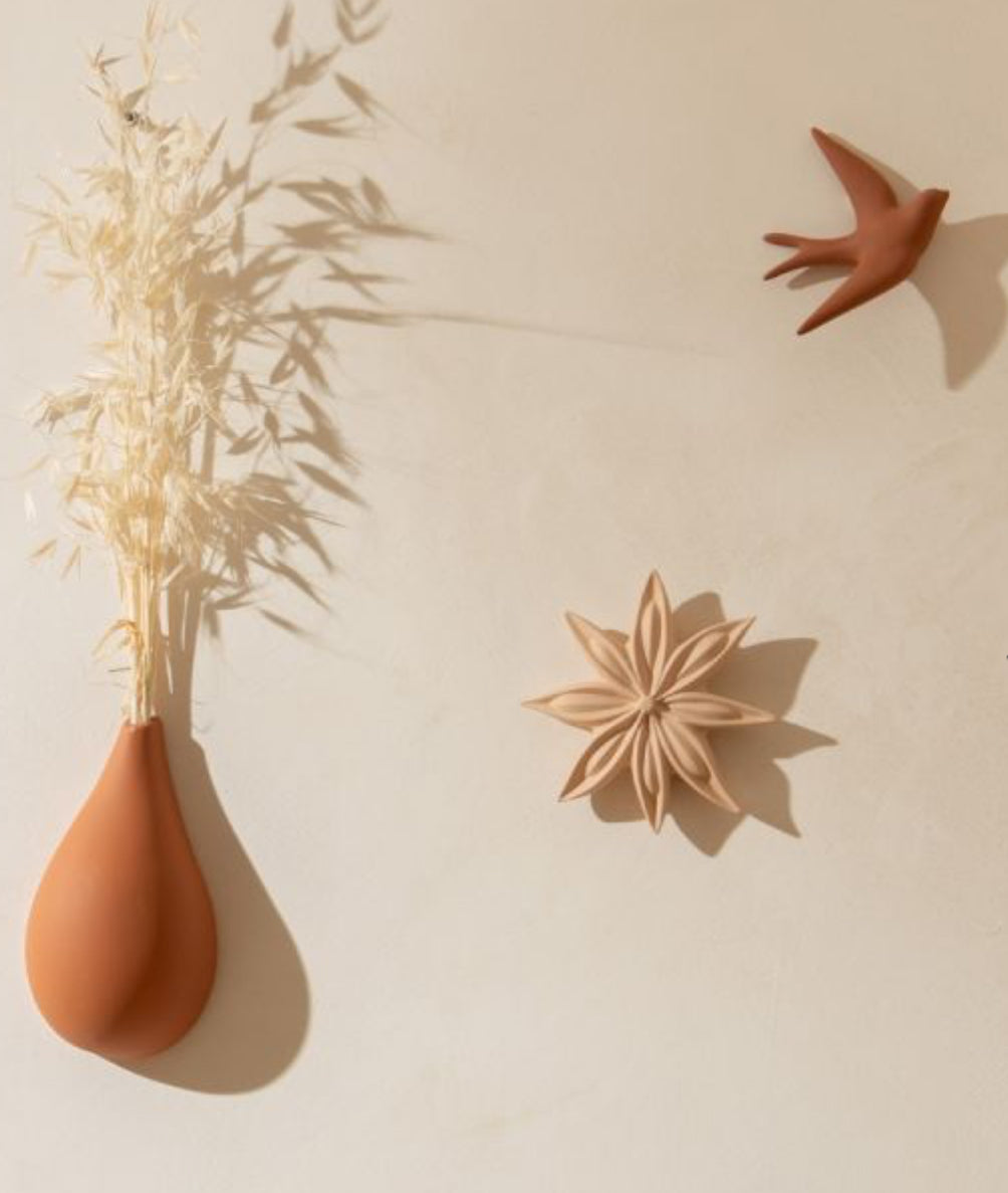 Hirondelle [ Volage ]